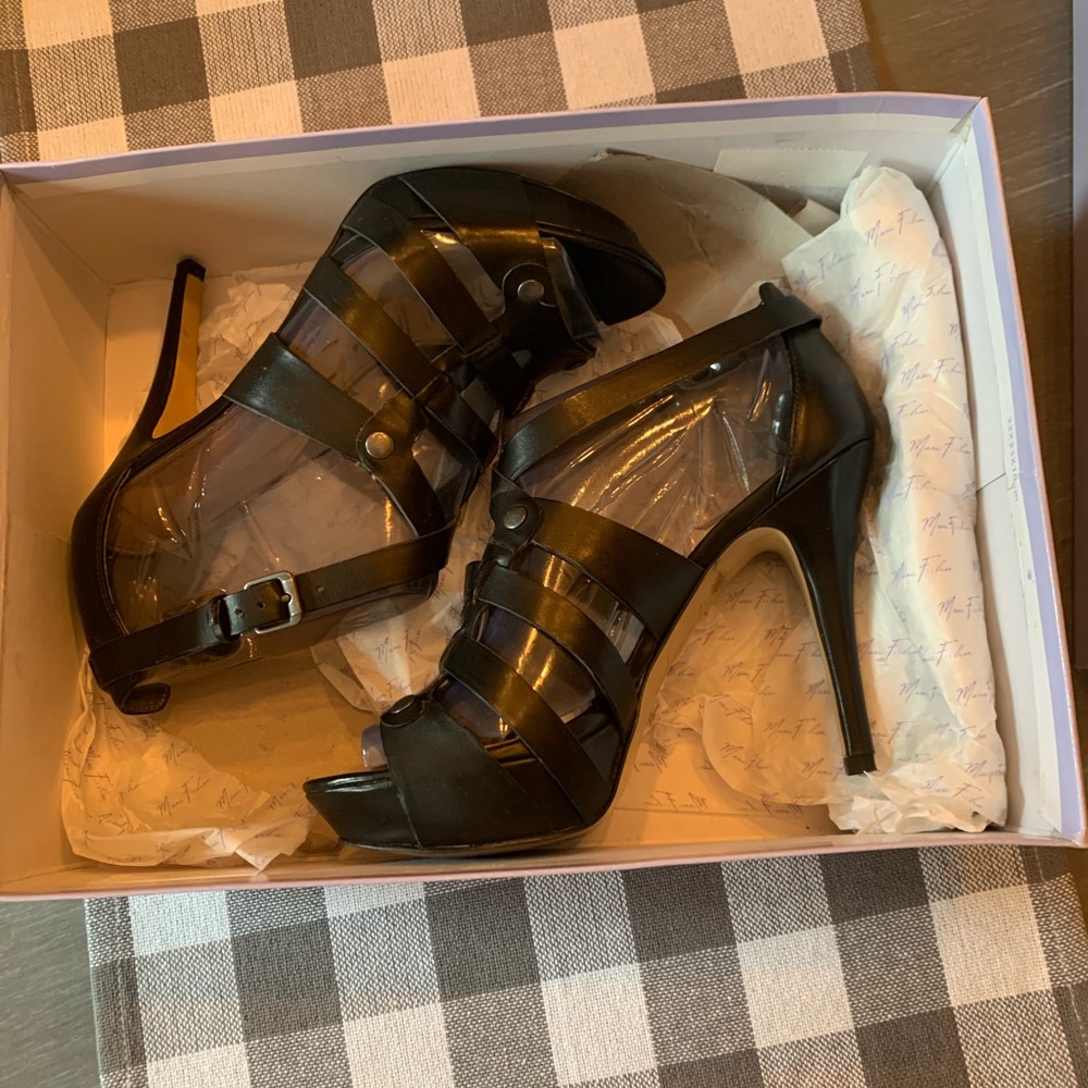 Platform Sandal - Picture 2 of 4